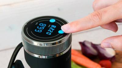 SVC100 Sous vide circulator 6 SVC100 Sous vide circulator 6
