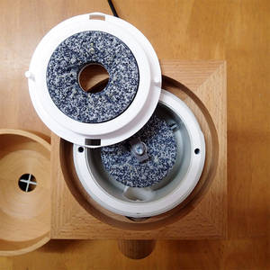 Komo Fidibus Medium grain mill stones Komo Fidibus Medium grain mill stones