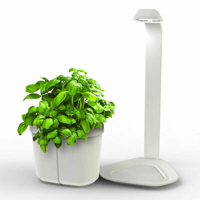 Tregren Genie hydroponic indoor garden detail